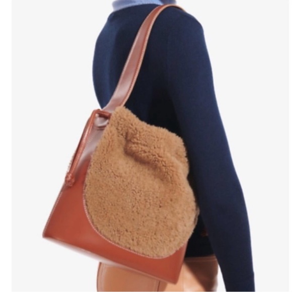 STAUD Cinch Shearling Bucket Bag, originally $475, excellent condition - Picture 5 of 9